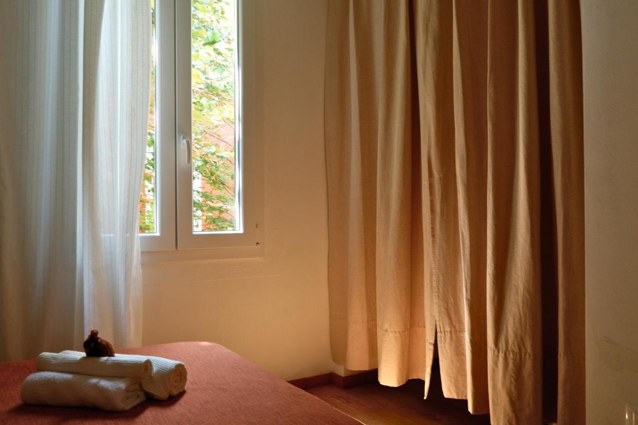 Free Parking & A/C Sant'Orsola Cozy Home ボローニャ エクステリア 写真