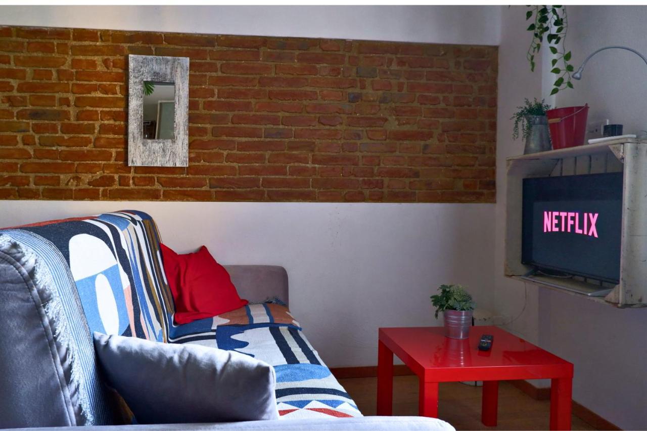 Free Parking & A/C Sant'Orsola Cozy Home ボローニャ エクステリア 写真